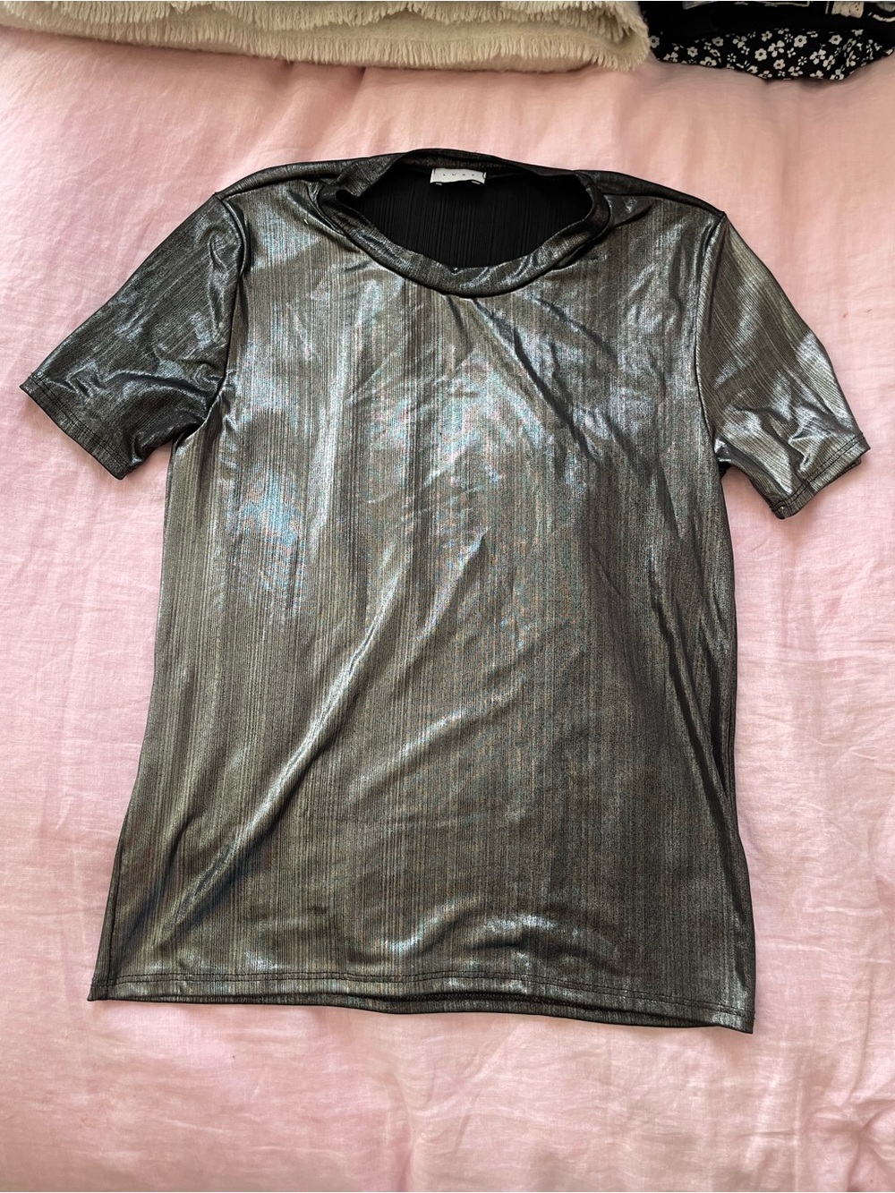 Luxe Metallic Silver-Black Short Sleeve Tee